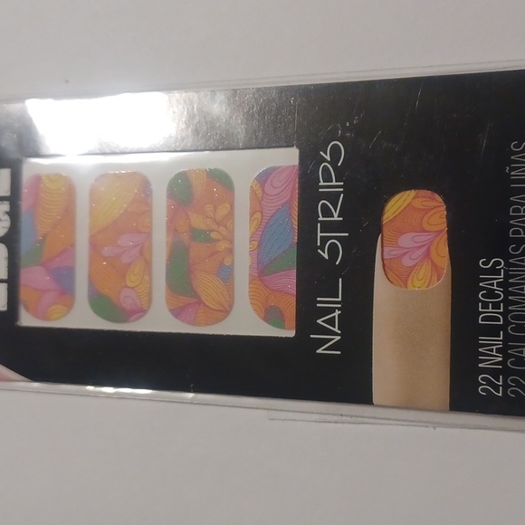 Edge Nail Strips - Picture 2 of 3